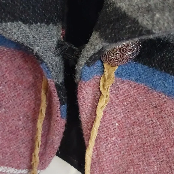 Vintage Mid-West Garment Co Western Blanket Crop Jacket - Picture 4 of 9